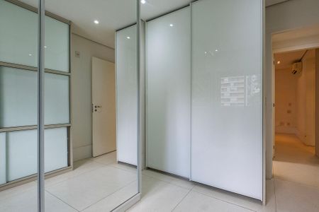 Apartamento à venda com 87m², 3 quartos e 3 vagasQuarto 2