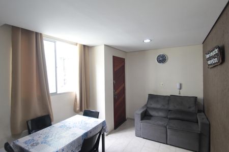 Sala de apartamento à venda com 2 quartos, 46m² em Guarujá, Belo Horizonte