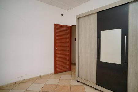 Quarto 1 de casa para alugar com 2 quartos, 70m² em Itapeba, Maricá