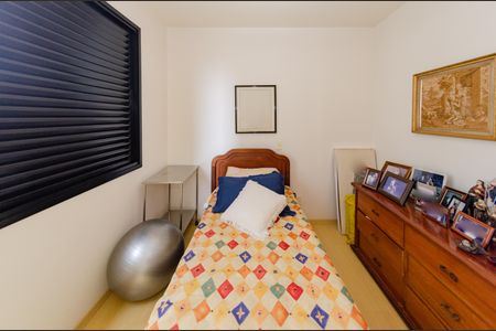 Apartamento à venda com 136m², 4 quartos e 3 vagas Apartamento à venda com 136m², 4 quartos e 3 vagasQuarto 3