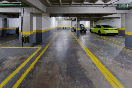 Apartamento à venda com 136m², 4 quartos e 3 vagas Apartamento à venda com 136m², 4 quartos e 3 vagasGaragem