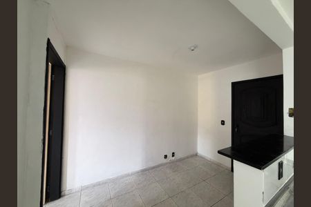 Sala  de apartamento para alugar com 2 quartos, 55m² em Tanque, Rio de Janeiro