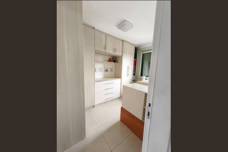 Quarto de apartamento para alugar com 2 quartos, 48m² em Recanto das Rosas, Osasco