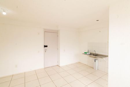 Sala de apartamento para alugar com 2 quartos, 40m² em Campo Grande, Rio de Janeiro