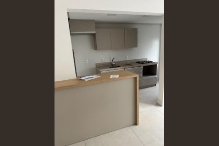 Sala de apartamento para alugar com 3 quartos, 80m² em Santo Antônio, Porto Alegre