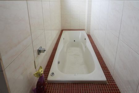 Apartamento à venda com 116m², 3 quartos e 2 vagas Apartamento à venda com 116m², 3 quartos e 2 vagasBanheiro da Suíte