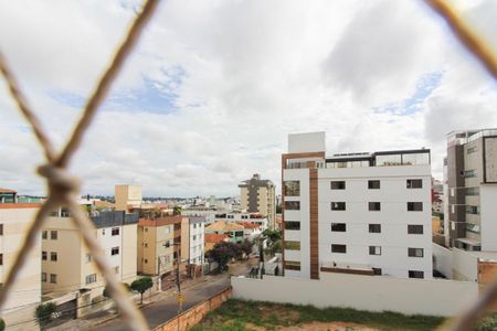 Apartamento à venda com 116m², 3 quartos e 2 vagas Apartamento à venda com 116m², 3 quartos e 2 vagasVista do Quarto 2