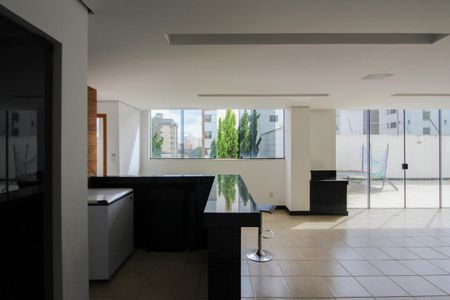 Apartamento à venda com 116m², 3 quartos e 2 vagas Apartamento à venda com 116m², 3 quartos e 2 vagasÁrea comum - Salão de festas
