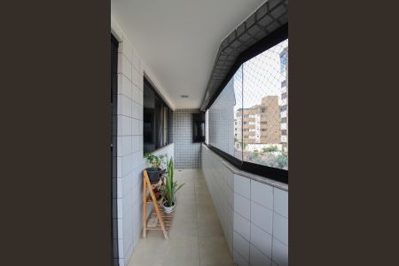 Apartamento à venda com 116m², 3 quartos e 2 vagas Apartamento à venda com 116m², 3 quartos e 2 vagasVaranda da Sala
