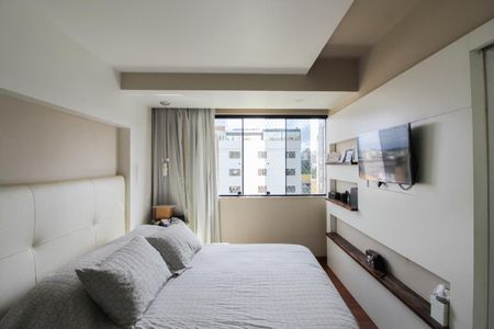 Apartamento à venda com 116m², 3 quartos e 2 vagas Apartamento à venda com 116m², 3 quartos e 2 vagasSuíte