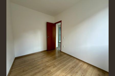 Apartamento para alugar com 67m², 2 quartos e 1 vagaquarto 2