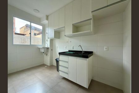 Cozinha de apartamento à venda com 2 quartos, 67m² em Eldorado, Contagem