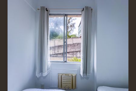 Apartamento à venda com 93m², 2 quartos e 1 vaga