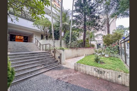Apartamento à venda com 93m², 2 quartos e 1 vaga