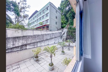 Apartamento à venda com 93m², 2 quartos e 1 vaga