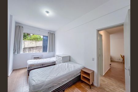 Apartamento à venda com 93m², 2 quartos e 1 vaga