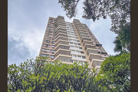 Apartamento à venda com 93m², 2 quartos e 1 vaga