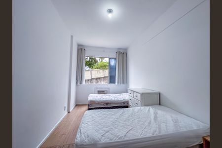Apartamento à venda com 93m², 2 quartos e 1 vaga