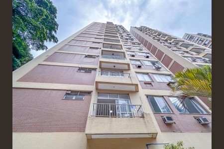 Apartamento à venda com 93m², 2 quartos e 1 vaga