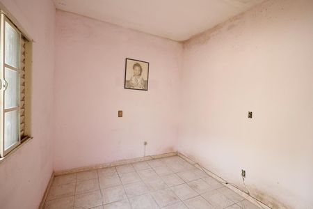 Casa à venda com 180m², 7 quartos e 2 vagas Casa à venda com 180m², 7 quartos e 2 vagasSala casa 3