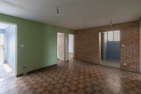 Casa à venda com 180m², 7 quartos e 2 vagas Casa à venda com 180m², 7 quartos e 2 vagasSala casa 1