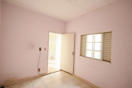 Casa à venda com 180m², 7 quartos e 2 vagas Casa à venda com 180m², 7 quartos e 2 vagasSala casa 3