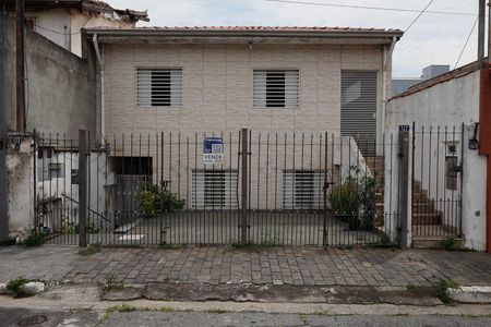 Casa à venda com 180m², 7 quartos e 2 vagas Casa à venda com 180m², 7 quartos e 2 vagasFachada / Placa