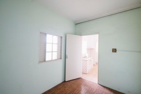 Casa à venda com 180m², 7 quartos e 2 vagas Casa à venda com 180m², 7 quartos e 2 vagasQuarto casa 3