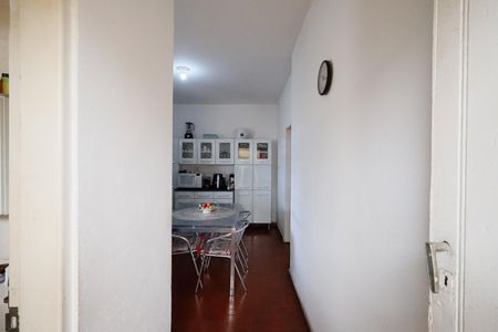 Casa à venda com 180m², 7 quartos e 2 vagas Casa à venda com 180m², 7 quartos e 2 vagasCozinha casa 2