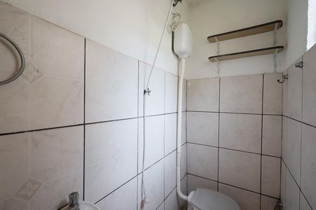 Casa à venda com 180m², 7 quartos e 2 vagas Casa à venda com 180m², 7 quartos e 2 vagasBanheiro 2 casa 3