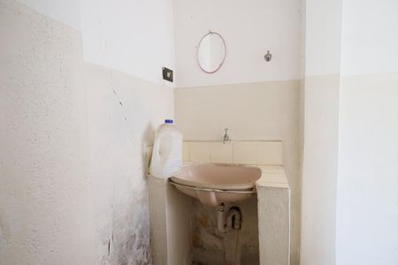 Casa à venda com 180m², 7 quartos e 2 vagas Casa à venda com 180m², 7 quartos e 2 vagasBanheiro casa 3