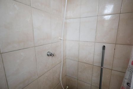 Casa à venda com 180m², 7 quartos e 2 vagas Casa à venda com 180m², 7 quartos e 2 vagasBanheiro casa 2