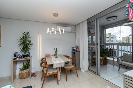 Apartamento à venda com 3 quartos, 113m² em Castelo, Belo Horizonte