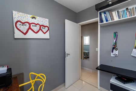 Apartamento à venda com 85m², 3 quartos e 2 vagas Apartamento à venda com 85m², 3 quartos e 2 vagasQuarto 2