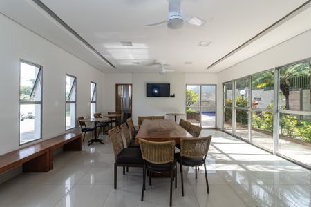 Apartamento à venda com 85m², 3 quartos e 2 vagas Apartamento à venda com 85m², 3 quartos e 2 vagasÁrea comum - Salão de festas