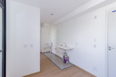 Sala de apartamento para alugar com 2 quartos, 34m² em Moinho Velho, São Paulo