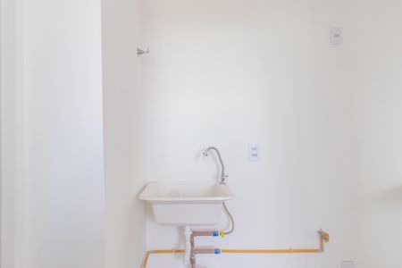 Apartamento para alugar com 34m², 2 quartos e sem vaga Apartamento para alugar com 34m², 2 quartos e sem vagaLavanderia