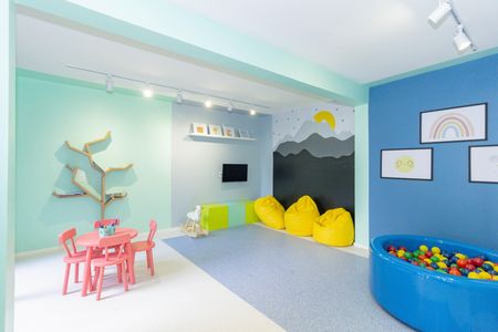 Apartamento para alugar com 34m², 2 quartos e sem vaga Apartamento para alugar com 34m², 2 quartos e sem vagaBrinquedoteca