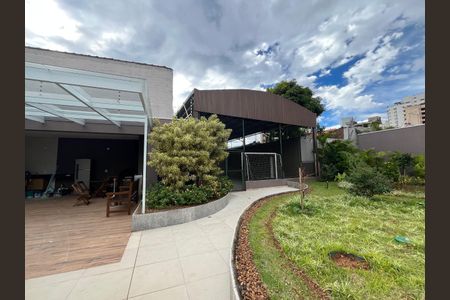 Apartamento à venda com 158m², 2 quartos e 2 vagas