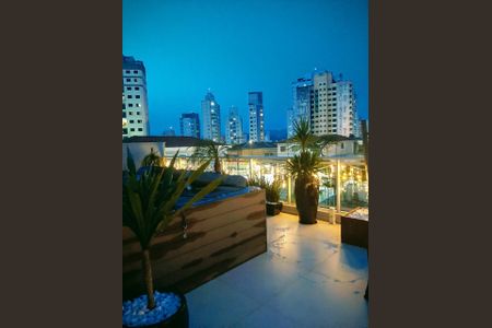 Apartamento à venda com 158m², 2 quartos e 2 vagas