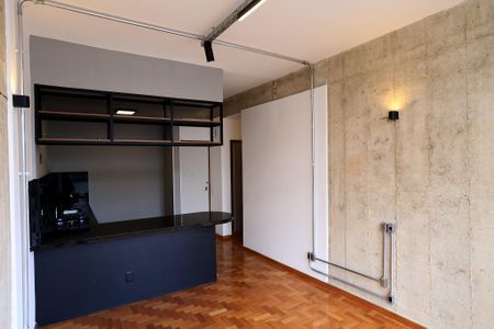 Sala de apartamento à venda com 2 quartos, 60m² em Funcionários, Belo Horizonte