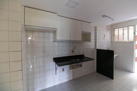 Apartamento à venda com 70m², 2 quartos e 1 vagaCozinha e Área de Serviço