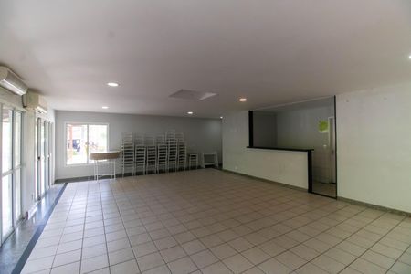 Apartamento à venda com 70m², 2 quartos e 1 vagaÁrea comum