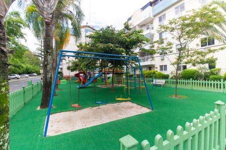 Apartamento à venda com 70m², 2 quartos e 1 vagaÁrea comum