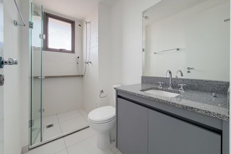 Apartamento para alugar com 79m², 3 quartos e 1 vagaBanheiro da Suíte