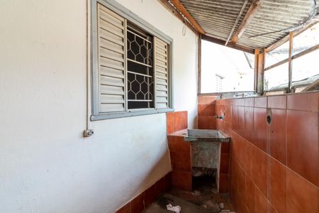 Casa para alugar com 25m², 1 quarto e sem vagaÁrea de Serviço