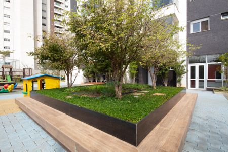 Apartamento à venda com 82m², 2 quartos e 3 vagasÁrea comum - Playground