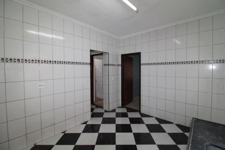 Casa para alugar com 185m², 2 quartos e 2 vagasCozinha