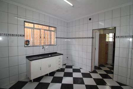 Casa para alugar com 185m², 2 quartos e 2 vagasCozinha