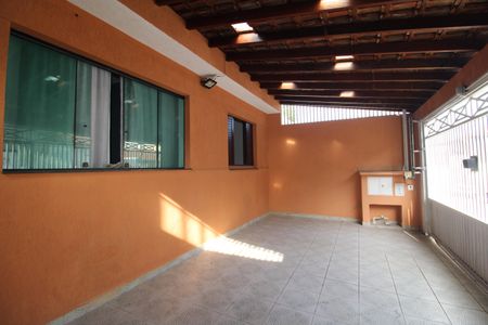 Casa para alugar com 185m², 2 quartos e 2 vagasGaragem